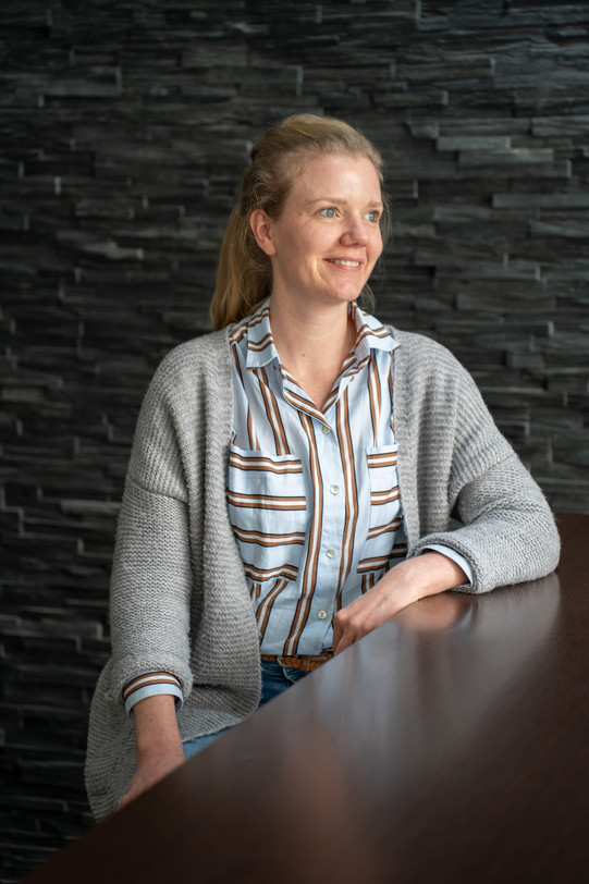 Portrait photo of Kirsten Schorning