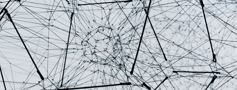 Metal structure made of dodecahedra